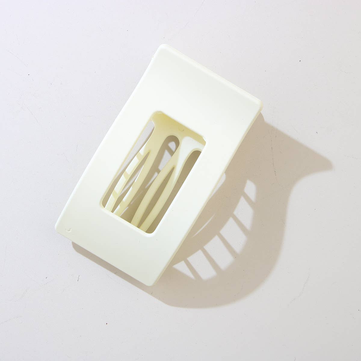 Vintage Luxe Flat Hair Clip