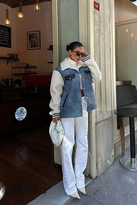 Casual outfit with Ezra sherpa denim jacket