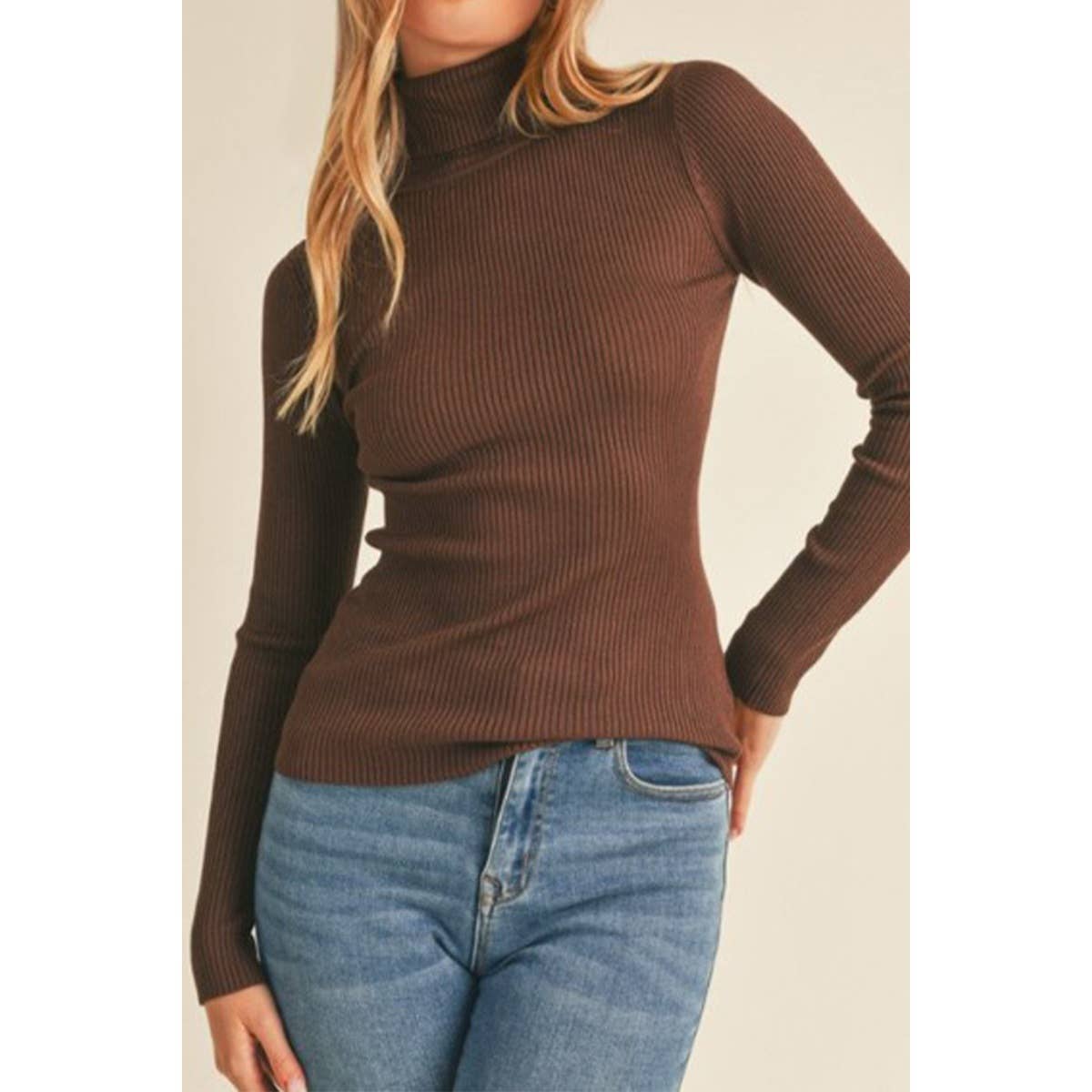 Refined Rib Turtleneck