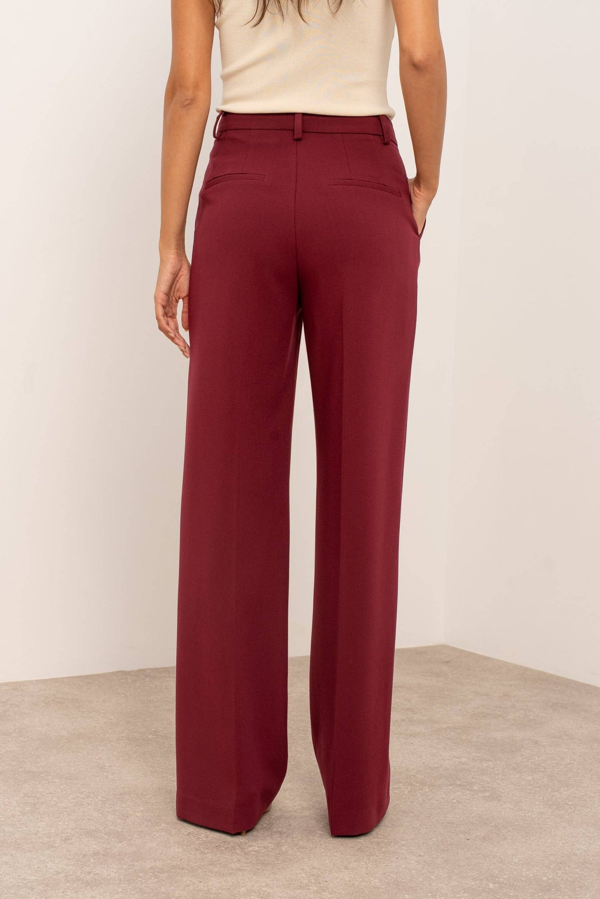 The Essential Tailored Pant