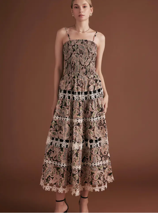 The Everleigh Tiered Midi Dress